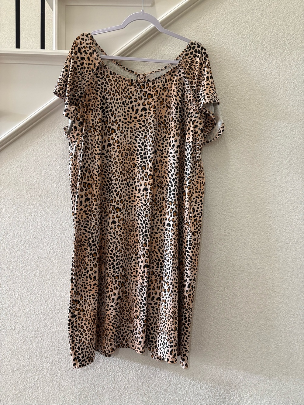 Three Little Tots Maternity Snap Hospital Nursing Birth Leopard Print Gown